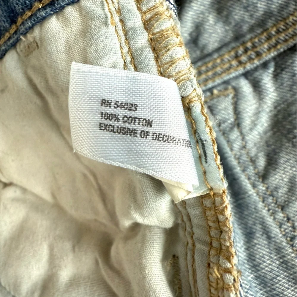 Gap Big Girls Bermuda Denim Capri Jeans Pants Shorts Size 14 Distressed Jeans